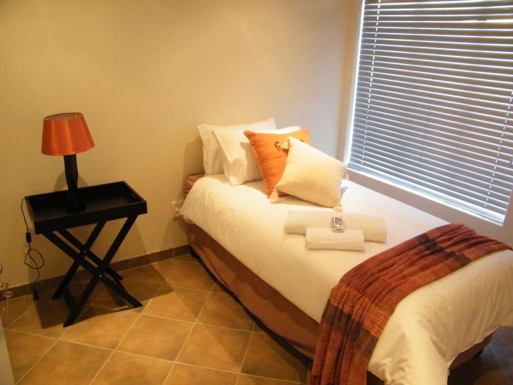 Airport Lodge Guest House Kempton Park Kültér fotó